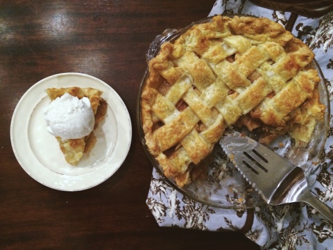 apple pie | doughing it right